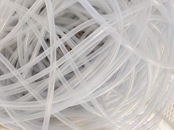 飲水機(jī)硅膠管制作生產(chǎn)步驟